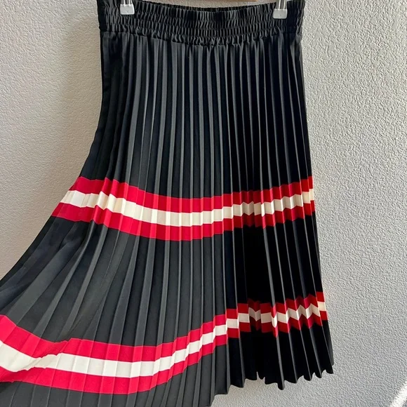Mango stripe pleated midi skirt - Memorial Day/Fourth of July style - Picture 7 of 8